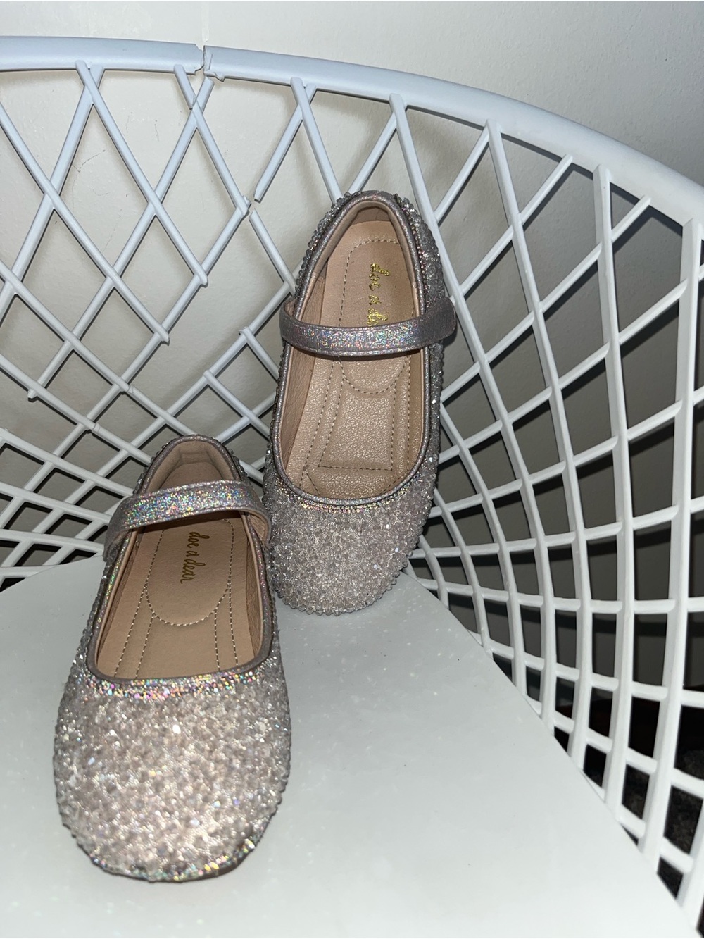 Doe A Dear Girls Sparkle Mary Jane Dress Shoes in Iridescent Silver - Picture 2 of 4